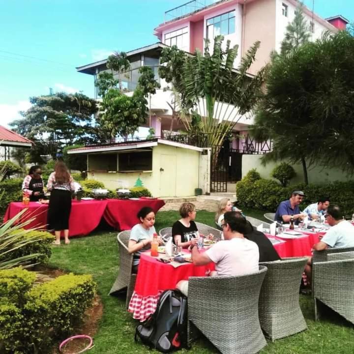 Newstead Hotel Naivasha Extérieur photo